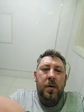 Snapshot of ktmtom247 chatting on November 4, 2025, 4:11 am ktmtom247 online show from November 4, 2025, 4:11 am