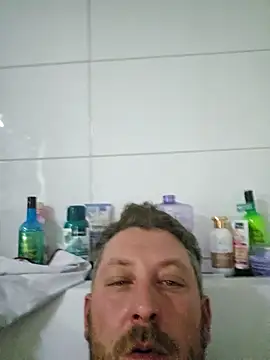 Snapshot of ktmtom247 chatting on November 5, 2025, 3:56 pm ktmtom247 online show from November 5, 2025, 3:56 pm