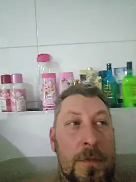 Snapshot of ktmtom247 chatting on December 18, 2025, 7:20 pm ktmtom247 online show from December 18, 2025, 7:20 pm