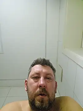 Snapshot of ktmtom247 chatting on December 23, 2025, 2:31 am ktmtom247 online show from December 23, 2025, 2:31 am