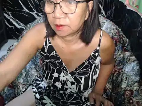 Snapshot of ASIANDOLLY4U chatting on May 24, 2026, 10:37 pm ASIANDOLLY4U online show from May 24, 2026, 10:37 pm