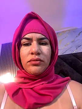 Snapshot of Zafira_Alabi chatting on October 2, 2025, 2:46 pm Zafira Alabi online show from October 2, 2025, 2:46 pm