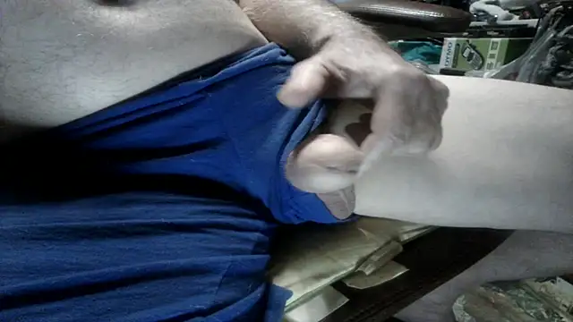 russtee online show from November 17, 2025, 8:58 pm