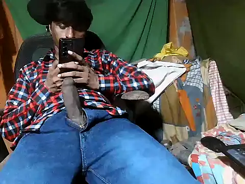 desiboy1101 online show from June 3, 2026, 2:19 pm