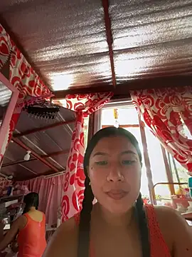 sweetieme online show from May 17, 2026, 1:36 am