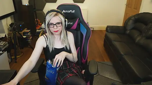 KelseyCobalt online show from February 13, 2025, 11:58 pm