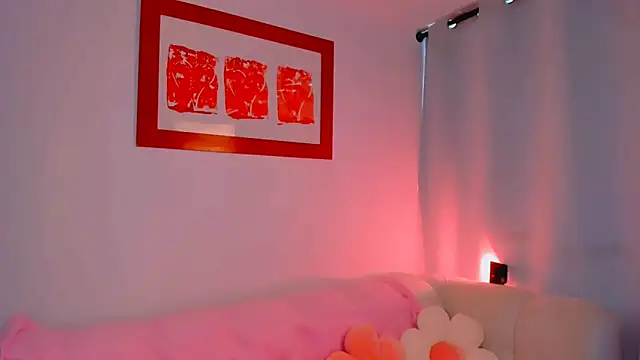 dulce doll1 online show from November 14, 2025, 12:37 pm