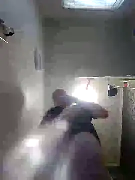 Snapshot of Biknight chatting on February 8, 2025, 6:44 pm Biknight online show from February 8, 2025, 6:44 pm