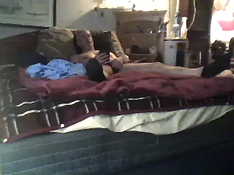 Snapshot of Biknight chatting on February 12, 2025, 4:44 am Biknight online show from February 12, 2025, 4:44 am