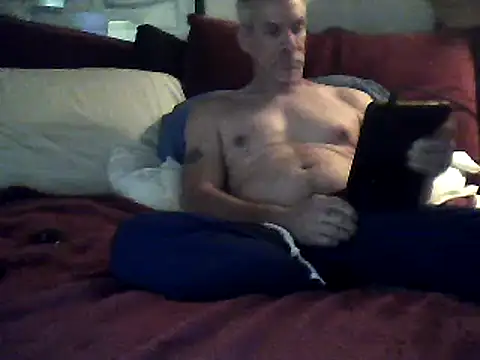 Snapshot of Biknight chatting on February 18, 2025, 11:55 am Biknight online show from February 18, 2025, 11:55 am