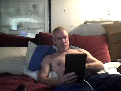 Snapshot of Biknight chatting on February 18, 2025, 2:59 pm Biknight online show from February 18, 2025, 2:59 pm