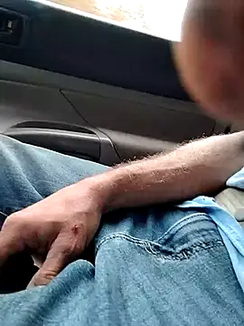 Snapshot of Biknight chatting on November 2, 2025, 10:12 pm Biknight online show from November 2, 2025, 10:12 pm