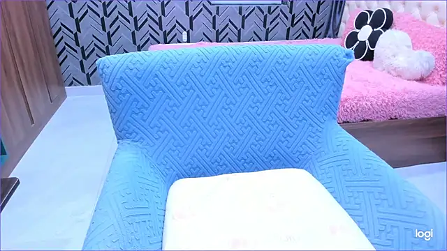 Snapshot of Toyota_Motor_Corporation chatting on January 17, 2026, 11:19 pm Toyota Motor Corporation online show from January 17, 2026, 11:19 pm