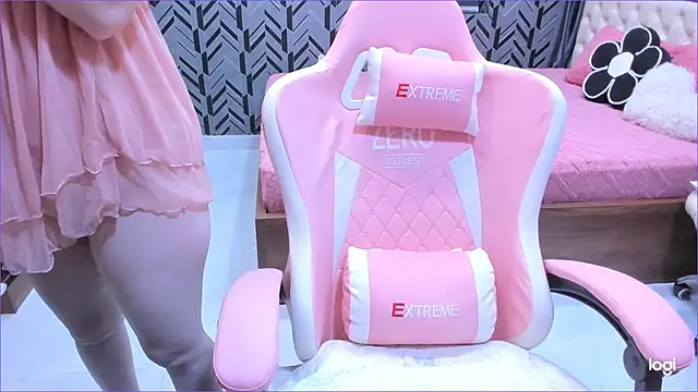 Snapshot of Toyota_Motor_Corporation chatting on February 24, 2026, 11:25 pm Toyota Motor Corporation online show from February 24, 2026, 11:25 pm