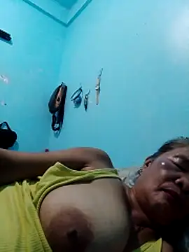 Snapshot of sexylizzy4u chatting on March 3, 2026, 4:46 pm sexylizzy4u online show from March 3, 2026, 4:46 pm