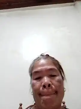 Snapshot of sexylizzy4u chatting on March 4, 2026, 9:43 pm sexylizzy4u online show from March 4, 2026, 9:43 pm