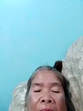 Snapshot of sexylizzy4u chatting on March 8, 2026, 7:01 am sexylizzy4u online show from March 8, 2026, 7:01 am