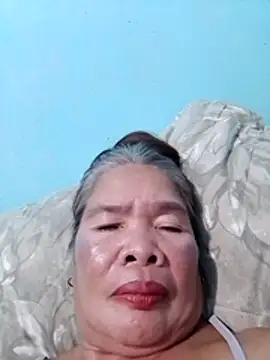 Snapshot of sexylizzy4u chatting on March 9, 2026, 1:15 pm sexylizzy4u online show from March 9, 2026, 1:15 pm