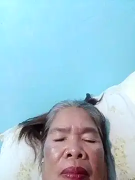 Snapshot of sexylizzy4u chatting on March 17, 2026, 12:08 pm sexylizzy4u online show from March 17, 2026, 12:08 pm