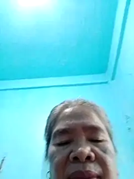 Snapshot of sexylizzy4u chatting on March 20, 2026, 2:49 am sexylizzy4u online show from March 20, 2026, 2:49 am