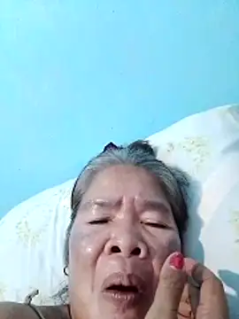 Snapshot of sexylizzy4u chatting on March 24, 2026, 9:36 am sexylizzy4u online show from March 24, 2026, 9:36 am