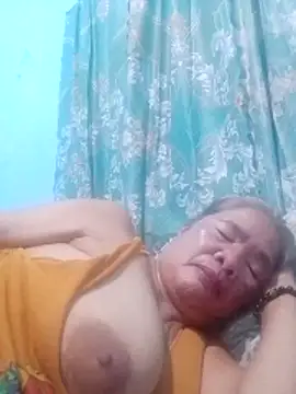 Snapshot of sexylizzy4u chatting on April 5, 2026, 3:31 pm sexylizzy4u online show from April 5, 2026, 3:31 pm