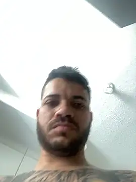 RenanDlc online show from April 19, 2026, 2:38 pm