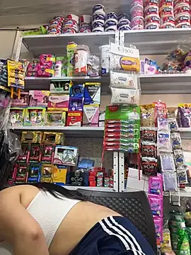 emilyjohanson online show from June 28, 2026, 3:07 pm