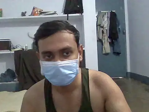 introvert7 online show from April 19, 2026, 5:29 am