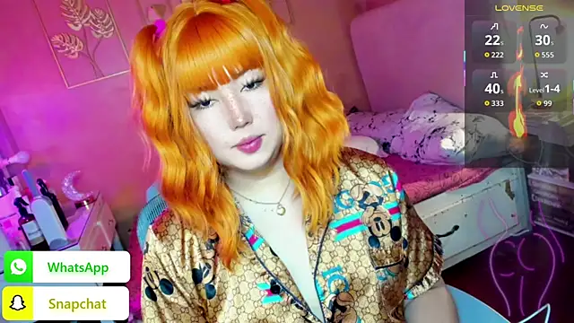 Snapshot of HOTnWILDalice chatting on November 3, 2025, 2:13 am HOTnWILDalice online show from November 3, 2025, 2:13 am