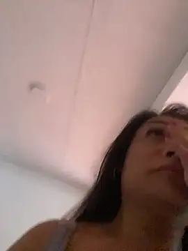 Afroditahott online show from November 27, 2025, 4:31 pm