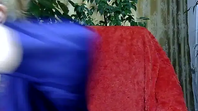 Emma52610 online show from November 12, 2025, 12:27 pm