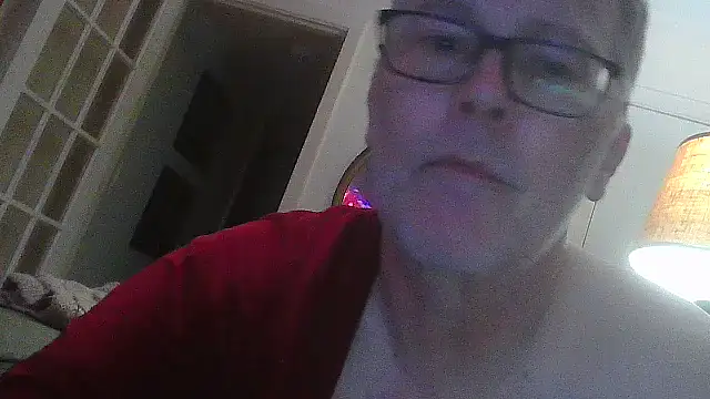 tightmaturebottom online show from November 24, 2025, 8:03 am