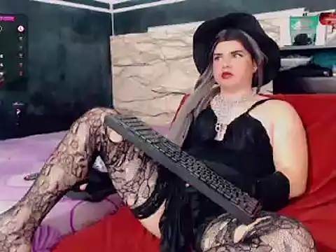 Snapshot of camyl93 chatting on February 17, 2025, 2:20 am camyl93 online show from February 17, 2025, 2:20 am