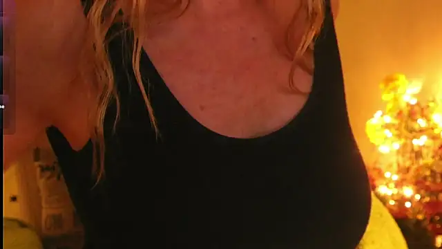 Kishaxxx online show from February 1, 2025, 5:28 am