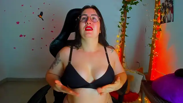 Susan Foxx online show from October 25, 2025, 7:08 pm