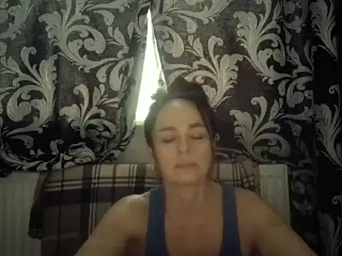 LindaStarS online show from March 8, 2025, 3:45 pm