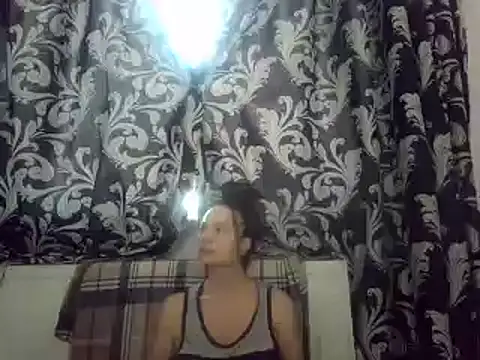 LindaStarS online show from March 22, 2025, 6:11 am