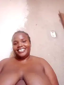 Snapshot of sexybigboobz chatting on February 19, 2025, 10:23 am sexybigboobz online show from February 19, 2025, 10:23 am