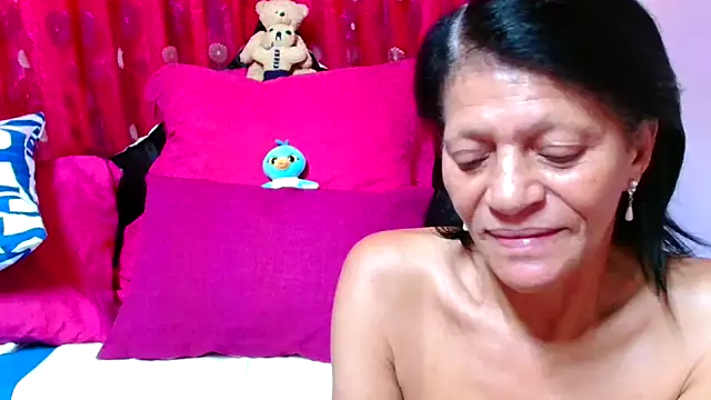 Snapshot of SLUTTYROXY chatting on September 13, 2025, 5:18 am SLUTTYROXY online show from September 13, 2025, 5:18 am
