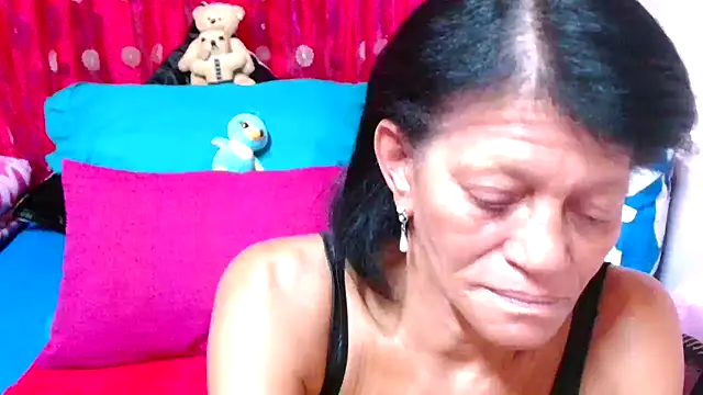 SLUTTYROXY online show from November 18, 2025, 3:05 pm