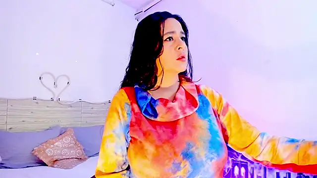 Snapshot of lilahSweet chatting on March 27, 2026, 1:33 pm lilahSweet online show from March 27, 2026, 1:33 pm