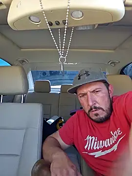 UncutHammer69 online show from November 2, 2025, 8:44 pm