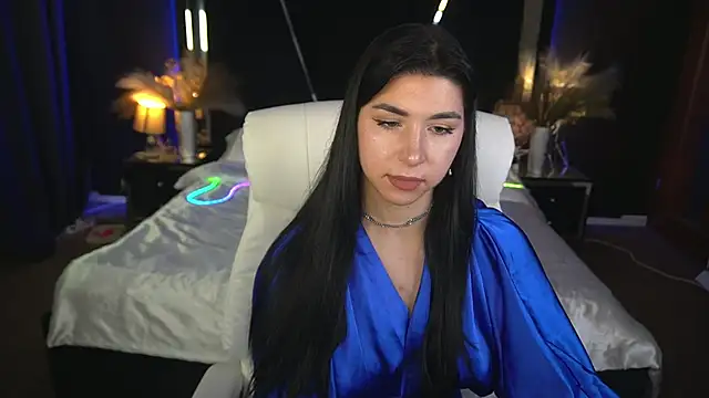 Snapshot of EmilyCandyy chatting on November 11, 2025, 6:57 am EmilyCandyy online show from November 11, 2025, 6:57 am