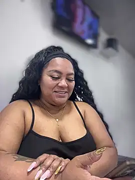 yanza2002 online show from January 29, 2025, 11:25 pm