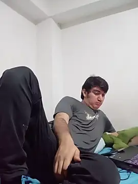 biglatin80 online show from March 10, 2026, 2:44 pm