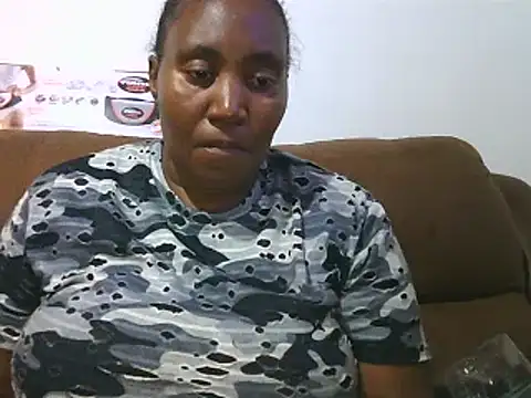 ebonytitts4u online show from December 4, 2025, 7:33 pm