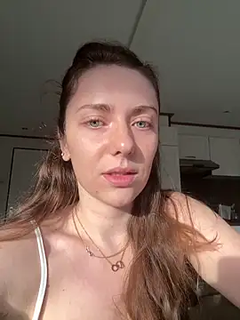 MariiD online show from April 12, 2026, 6:07 am