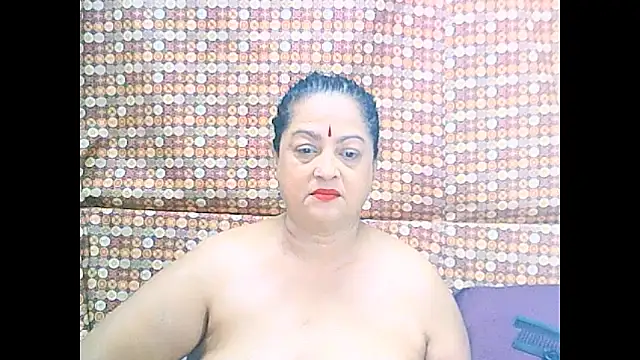 Snapshot of matureindian chatting on May 17, 2026, 9:17 am matureindian online show from May 17, 2026, 9:17 am