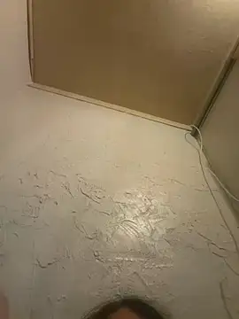 Snapshot of mikeylong chatting on March 4, 2026, 12:27 am mikeylong online show from March 4, 2026, 12:27 am